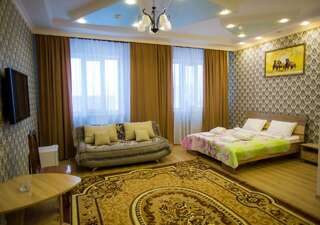 Отель Hotel Alash Нур-Султан Двухместный номер Делюкс с 2 отдельными кроватями-2